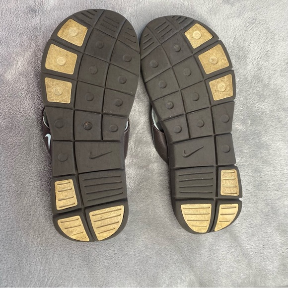 Nike Brown Memory Foam Sandals Women’s Size 6 - Picture 7 of 8